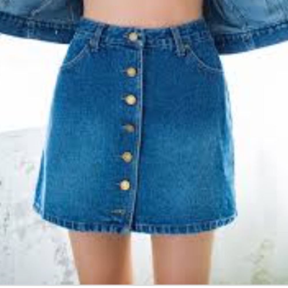 Forever 21 button down denim skirt
